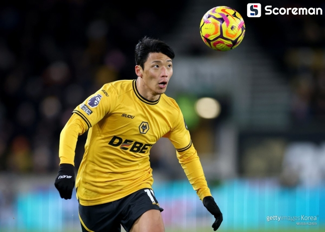 황희찬, EPL 100번째 경기서 침묵…울버햄튼, 노팅엄에 0-3 완패
